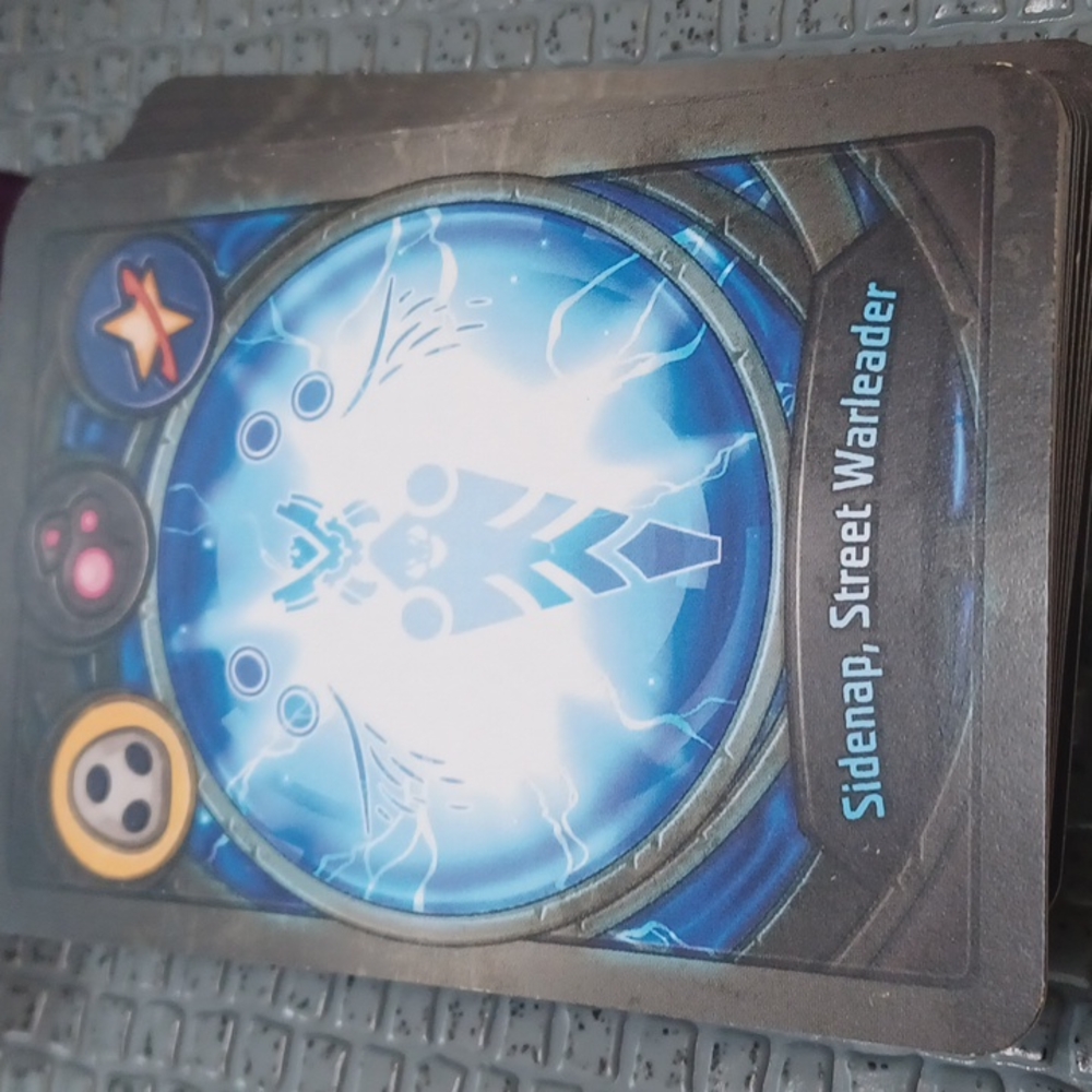 Keyforge world's collide starter pack - Picture 5 of 8